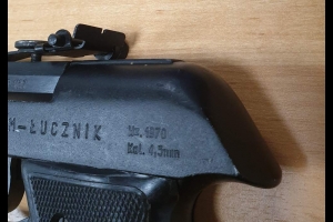 Pistolet pneumatyczny Predom - Łucznik wz. 1970 kal. 4,5mm