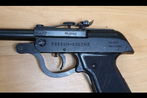 Pistolet pneumatyczny Predom - Łucznik wz. 1970 kal. 4,5mm