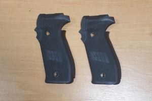 Okładka lewa SIG P226