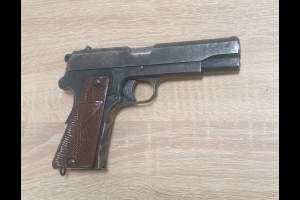 Pistolet VIS P35 + kabura BNZ 1944 + magazynek
