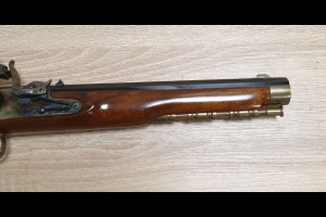 Pistolet skałkowy Kentuckian kal. .45BP