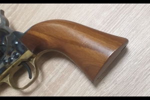 Colt Army 1860 kal. .44BP Uberti