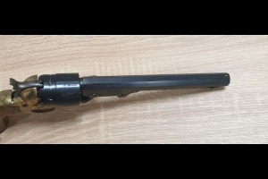 Colt Navy 1851 kal. .44BP - grawer