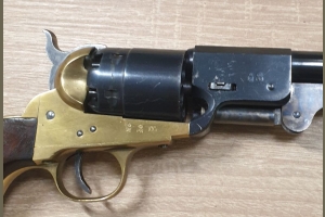 Colt Navy 1851 kal. 44BP Uberti / Navy Arms Ridgefield