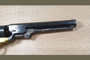 Colt Navy 1851 kal. .36BP Uberti