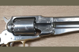Remington mod.1858 kal. .44BP Uberti & Gardone INOX