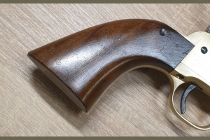 Colt Navy 1851 kal. .36BP Uberti