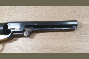 Colt Navy 1851 kal. .36BP Uberti