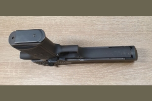 Desert Eagle kal. .44RemMag. I.M.I. lufa 6