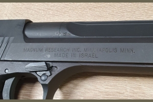Desert Eagle kal. .44RemMag. I.M.I. lufa 6