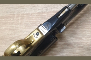 Colt Army mod.1860 kal 44BP Uberti GRAWER