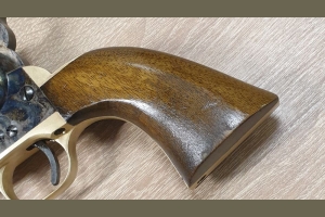 Colt Navy 1851 kal. .36BP Uberti