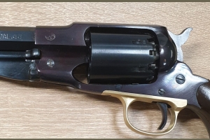 Remington 1858 kal. .44BP Pietta