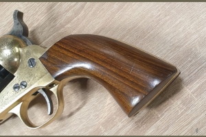 Colt Navy 1851 kal. .36BP Euroarms grawerowany