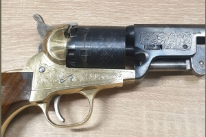 Colt Navy 1851 kal. .36BP Euroarms grawerowany