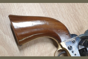 Colt Army 1860 kal. .44BP Uberti