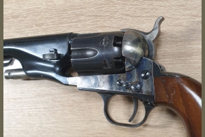 Colt Army 1860 kal. .36BP Uberti