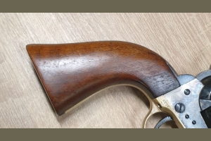 Colt New Army Mod. 1860 kal. 44BP Uberti