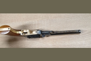 Colt Navy 1851 kal. .44BP Euroarms 1975r. nowy