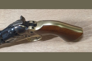 Colt Police 1862 kal .36BP UBERTI - miniaturowy Army