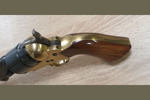 Colt Reb. Confederate Army mod. 1862 kal 44BP Uberti&Gardone