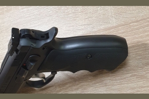 CZ75B kal. 9mmP. + Kadet 22LR - mega zestaw