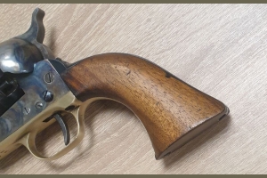 Colt Dragoon 3rd. kal .44BP San Marco