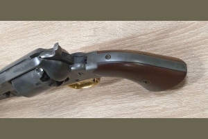 Remington 1858 kal. 44BP Uberti - zestaw