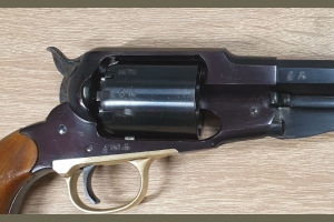 Remington 1858 kal. .44BP Pietta