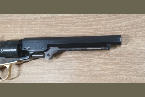 Colt Pocket Navy kal. .36BP Uberti & Gardone