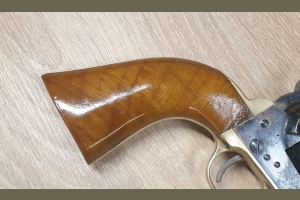 Colt Army Mod. 1860 kal. .44BP Euroarms