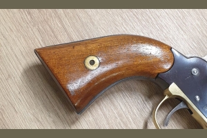 Remington 1858 kal .44BP Euroarms