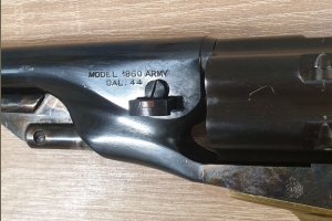 Colt Army 1860 kal. .44BP Uberti