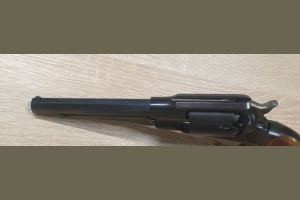 Remington Mod. 1858 New Belt kal. .36BP Uberti & Gardone