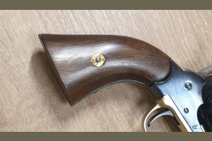 Remington 1858 kal. 44BP Navy Arms Co. Ridgefield N.J.