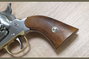 Remington 1858 kal. .44BP Euroarms NIERDZEWKA