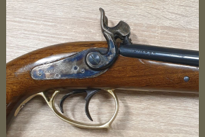Pistolet dwulufowy Corsair kal. .44BP
