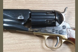Colt Army 1860 kal. 44BP Uberti Sheriff