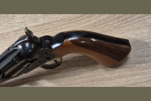 Colt Army 1860 kal. 44BP Uberti Sheriff - zestaw