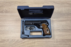 Beretta Mod. 76 S kal. .22LR - zestaw