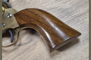 Colt Navy 1851 kal. .36BP Original HEGE - UBERTI