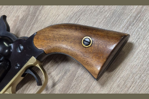 Remington New Model Army1858 kal. .44BP Euroarms