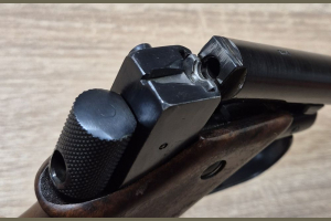 Sportovní pistole Pavlíček PAV mod. 50 ráži .22 LR 1952r.