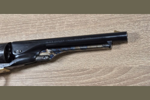 Colt Army 1860 kal .44BP A.Uberti & C.Gardone V.T