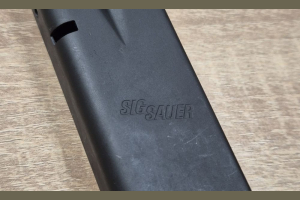 Magazynek Sig Sauer P226 9mmPara oryginalny, nowy