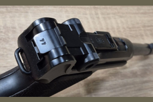 Parabellum P08 1938r. S/42
