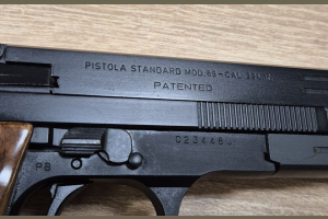 Beretta Standard Mod.89 kal 22LR ZESTAW