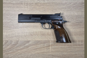 Beretta 89 Gold Standard kal 22LR ZESTAW