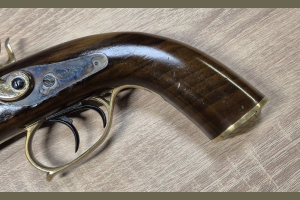 Pistolet dwulufowy Corsair kal .44BP
