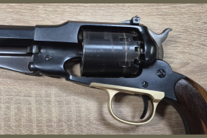 Remington Model 1858 New Army Target kal. 44BP Uberti